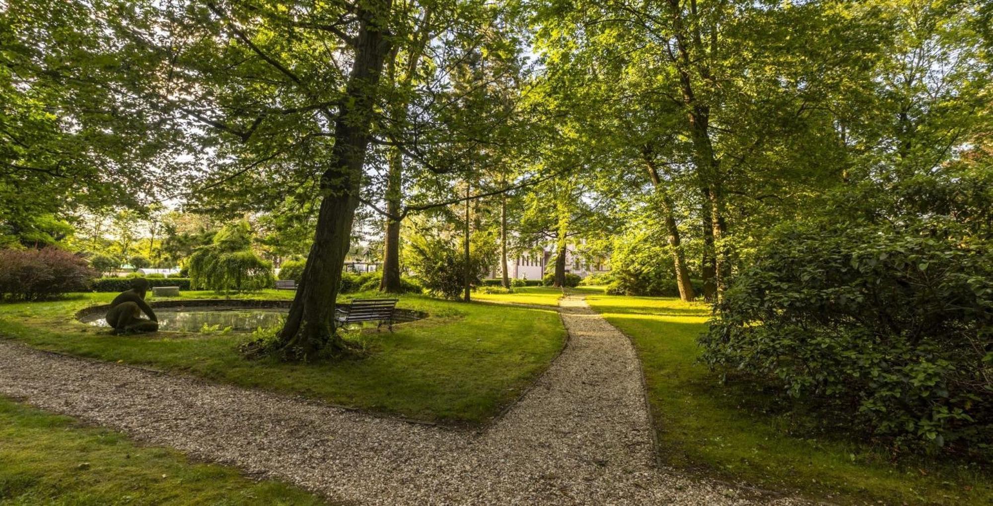 Hotel Zamecek Raspenava Buitenkant foto